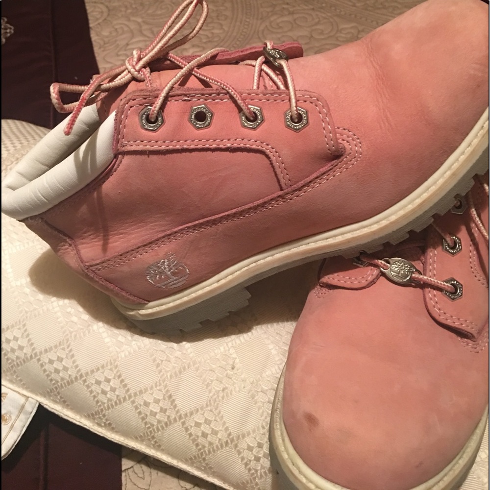 Timberland pink boots
